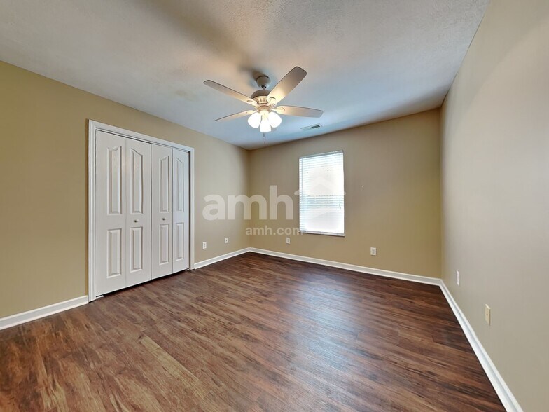 Building Photo - 6937 Cherry Grove Rd