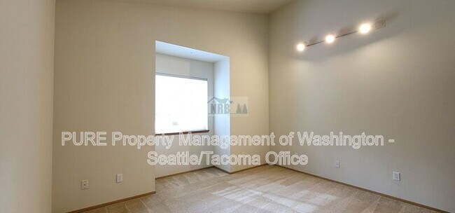 Building Photo - 8923 345th St Ct S