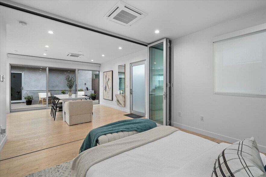 Building Photo - 541 Rose Ave