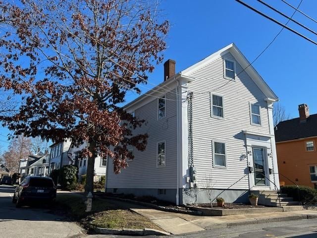 Building Photo - 11 Milk St