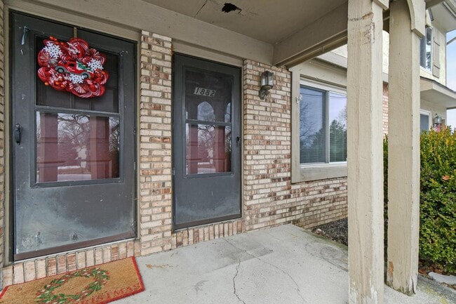 Building Photo - 1880 Billingsley Rd