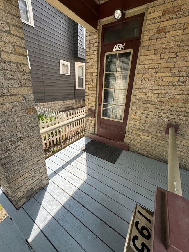 Building Photo - 3 Bedroom- OSU Campus