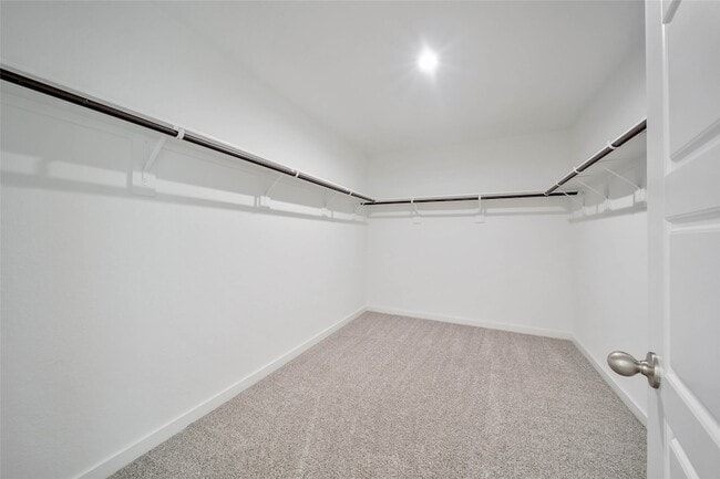 Building Photo - 12310 Greenwood Gate Dr