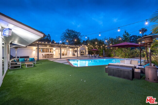 Building Photo - 4629 Cerro Verde Pl