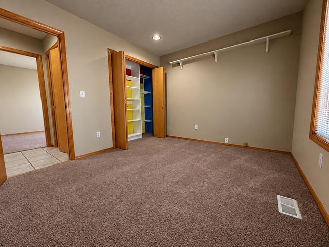 Building Photo - 17027 SW Lynnly Way