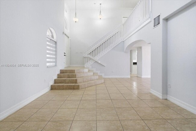 Building Photo - 16310 NW 84th Ct