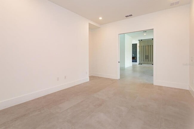 Building Photo - 16825 Bolsena Dr