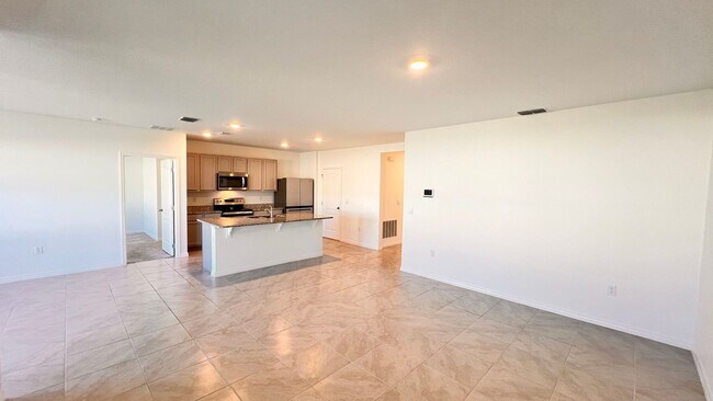 Building Photo - Spacious 3 Bedroom / 2 Bathroom Home in Mt Dora’s Timberwalk Community – AVAILABLE NOW!