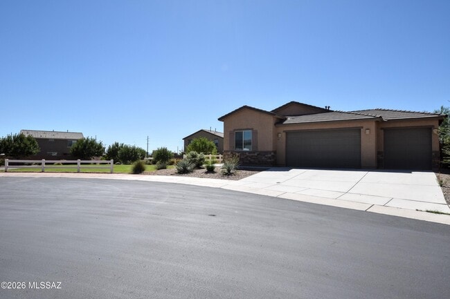 Building Photo - 12115 N Candywine Dr