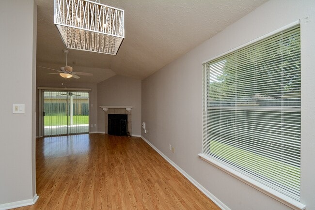 Building Photo - 1910 Crosscoach Ln