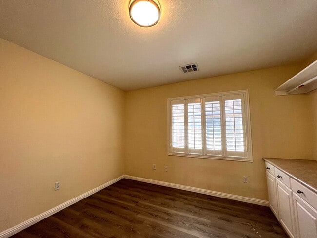 Building Photo - 7043 Somera Way