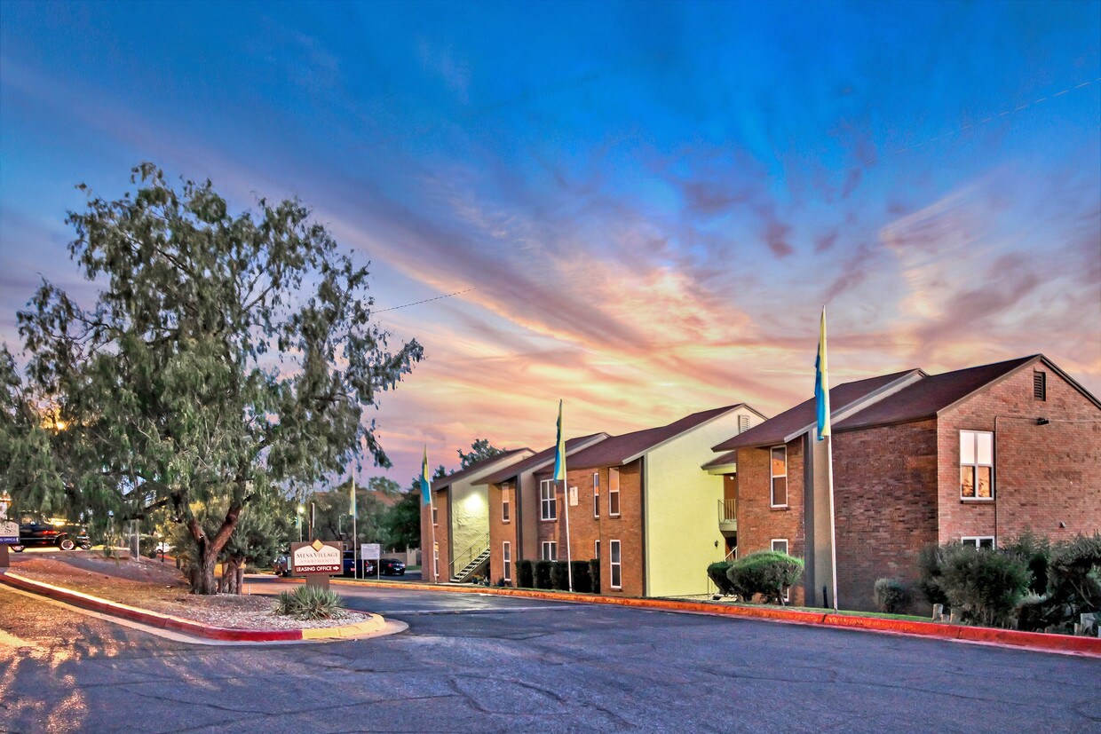 Mesa Village Apartments El Paso