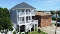 Building Photo - Willoughby Beach