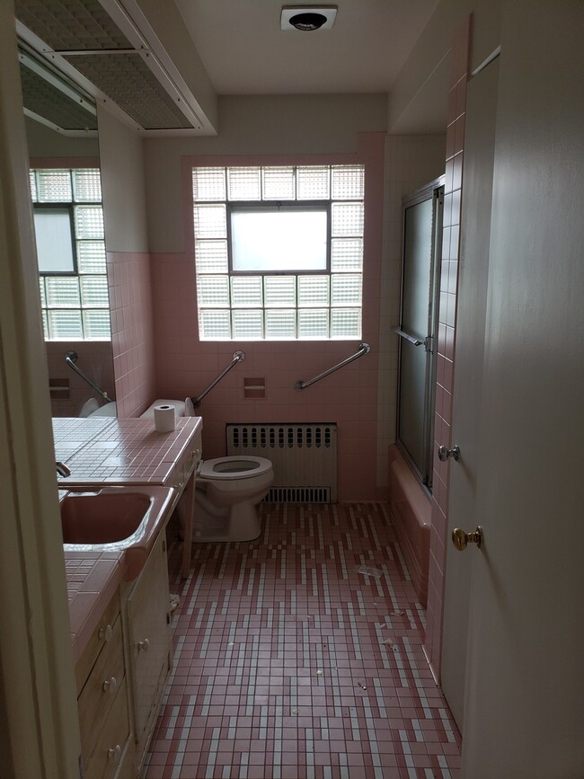 Building Photo - 3721 McComb Ave