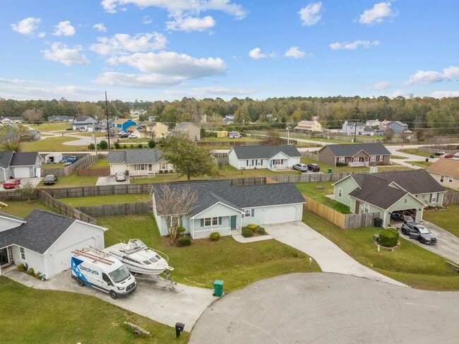 Building Photo - 504 Sumrell Way