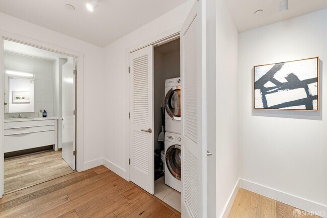 Building Photo - 1450 Franklin St