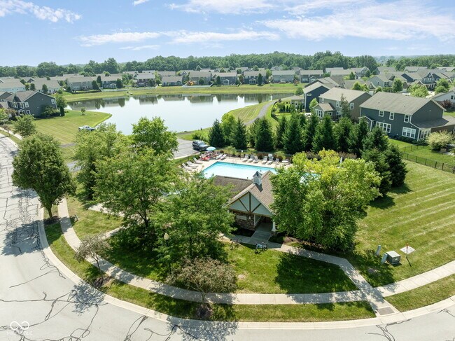 Building Photo - 6192 Bayard Dr