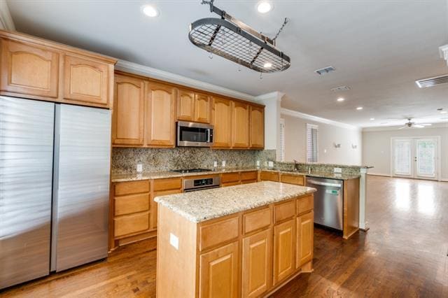 Building Photo - 3431 Howell St