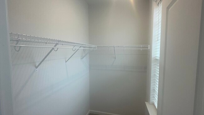 Building Photo - 13275 Coalfield Station Ln