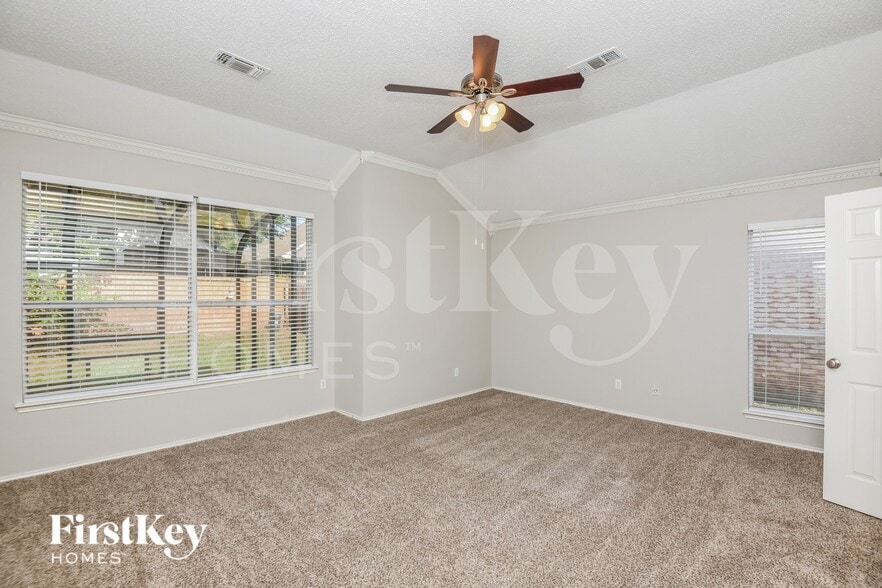 Building Photo - 6224 Bowin Dr