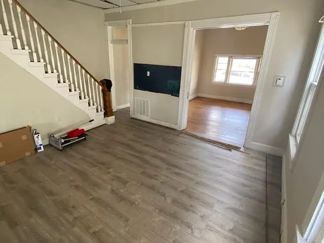 Building Photo - 1216 Vine St