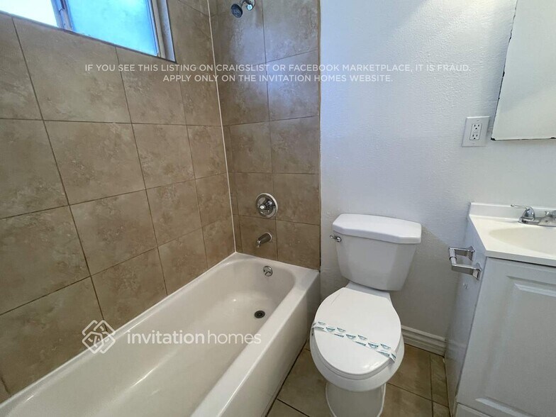 Building Photo - 12203 Sunnybrook Ln