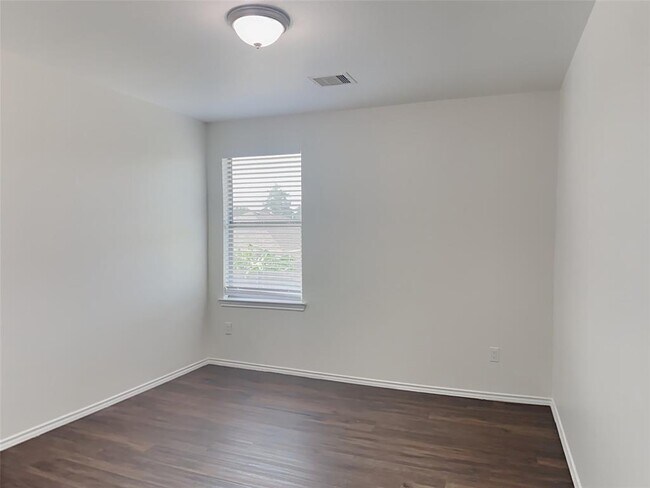 Building Photo - 7234 Basque Country Dr
