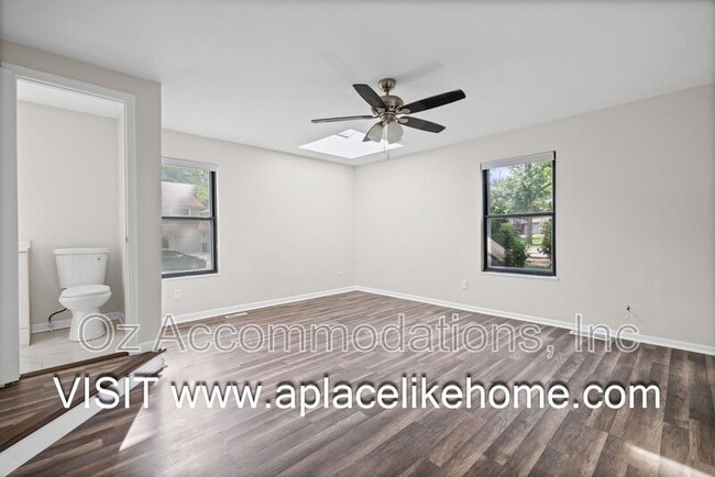 Building Photo - 13909 Falkirk Cir