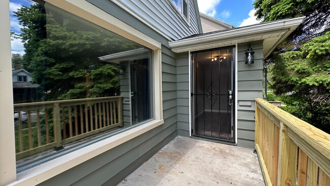 Building Photo - 4951 N 36th St