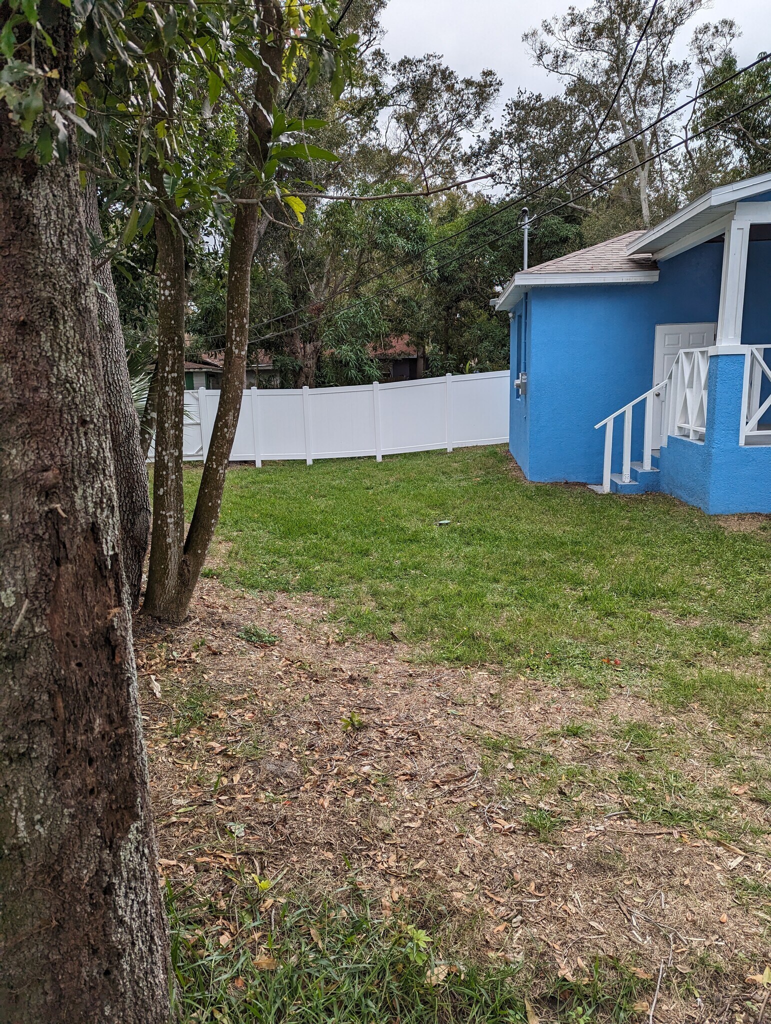 Building Photo - 2010 Seminole Blvd S