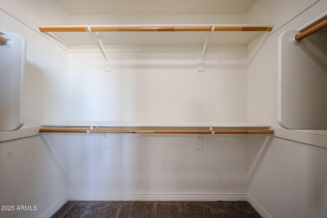 Building Photo - 2736 E Mews Rd