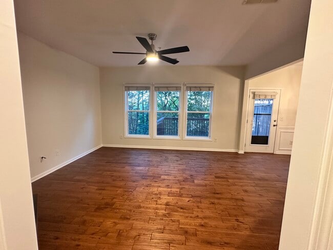 Building Photo - 1624 Caswell Pkwy