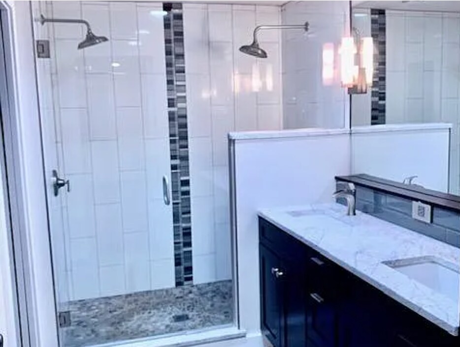 Primary dual-shower and double vanity - 13234 SE 261st St