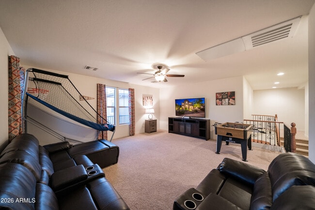 Building Photo - 2681 E Hampton Ln