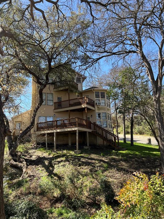 Building Photo - 501 Westbrook Dr