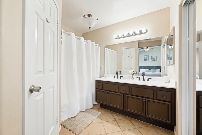 Building Photo - 79309 Paseo Del Rey