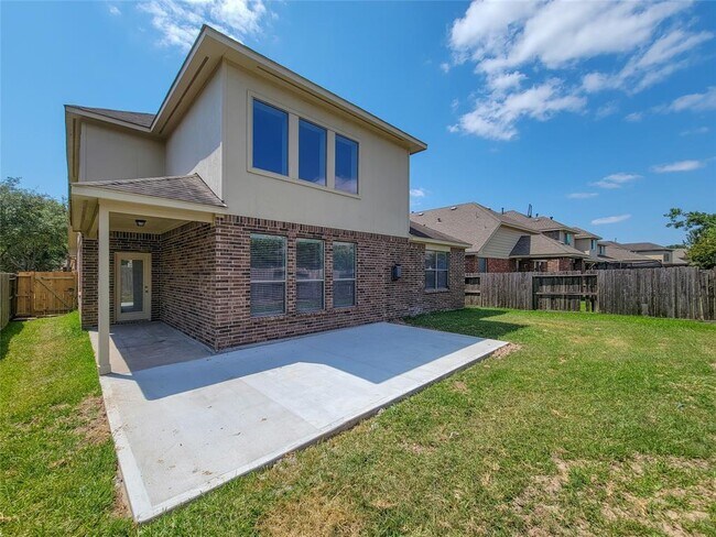 Building Photo - 11130 Celano Dr