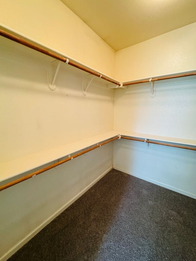 Building Photo - 1657 Sugarpine Ct