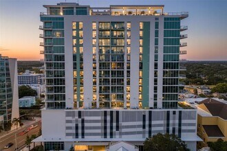 Building Photo - 777 3rd Ave N