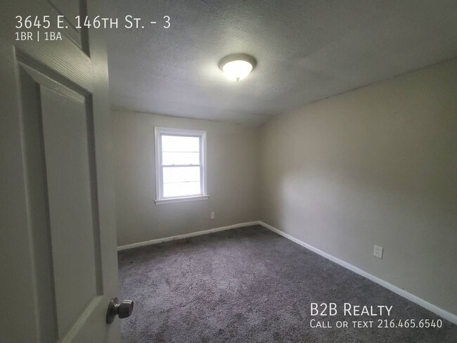 Building Photo - 3645 E 146th St