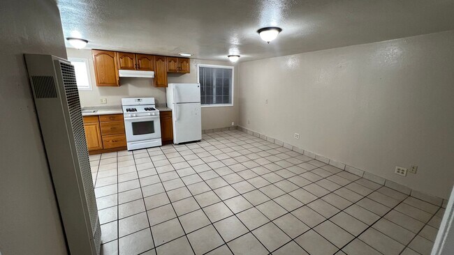 Building Photo - P15538