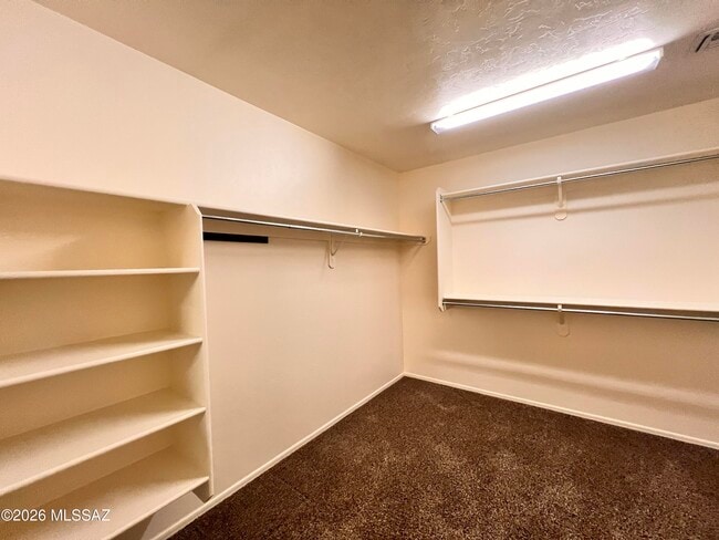 Building Photo - 12992 Westminster Dr
