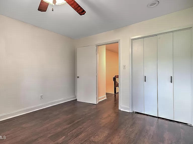 Building Photo - 115 Beechnut St