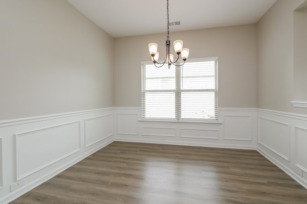 Building Photo - 136 Camellia Way