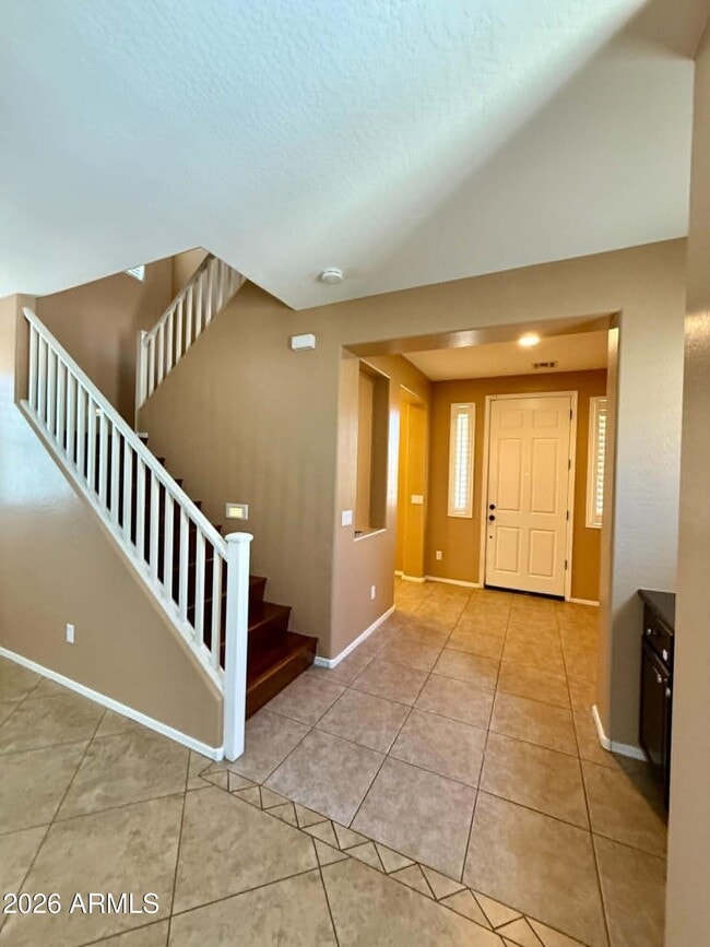 Building Photo - 8821 S 40th Dr