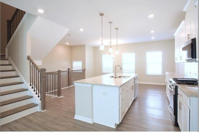 Building Photo - 4373 Valtek Ct