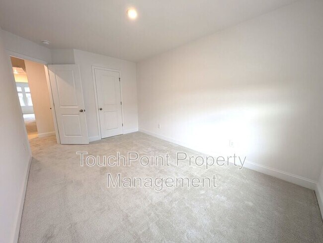 Building Photo - 7712 Ethora Wy