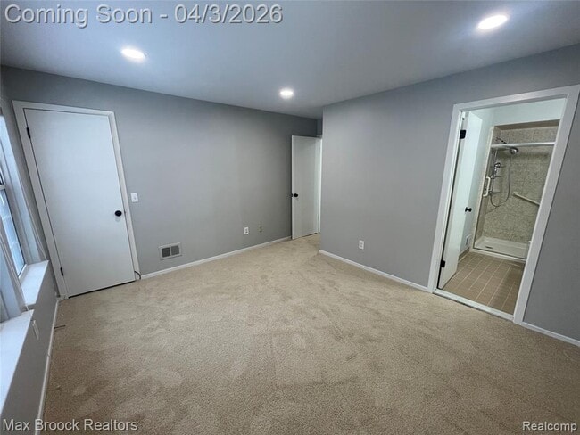 Building Photo - 6600 Bellows Ct