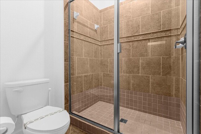 Building Photo - 1483 Rolling Fairway Dr