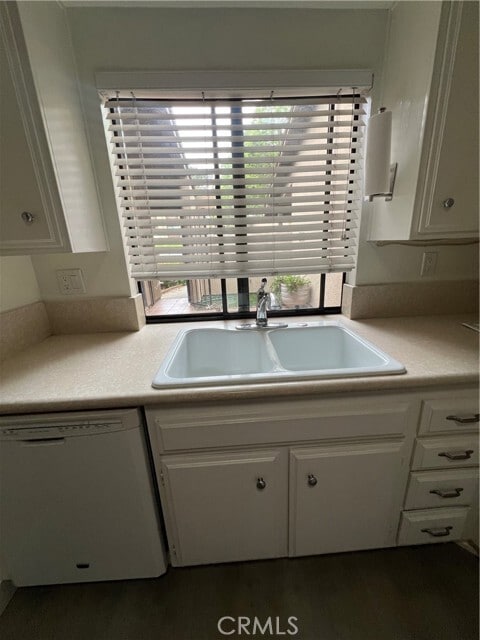 Building Photo - 15933 Alta Vista Dr